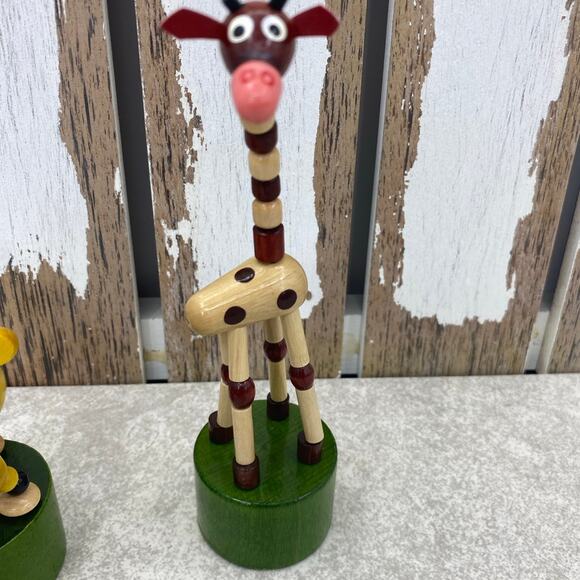 Vintage Petra Toys Giraffe & Leopard Push Puppets - Picture 3 of 5